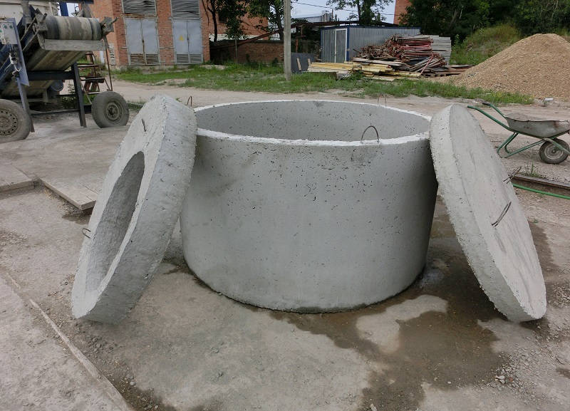 Использование бетонных колодезных колец